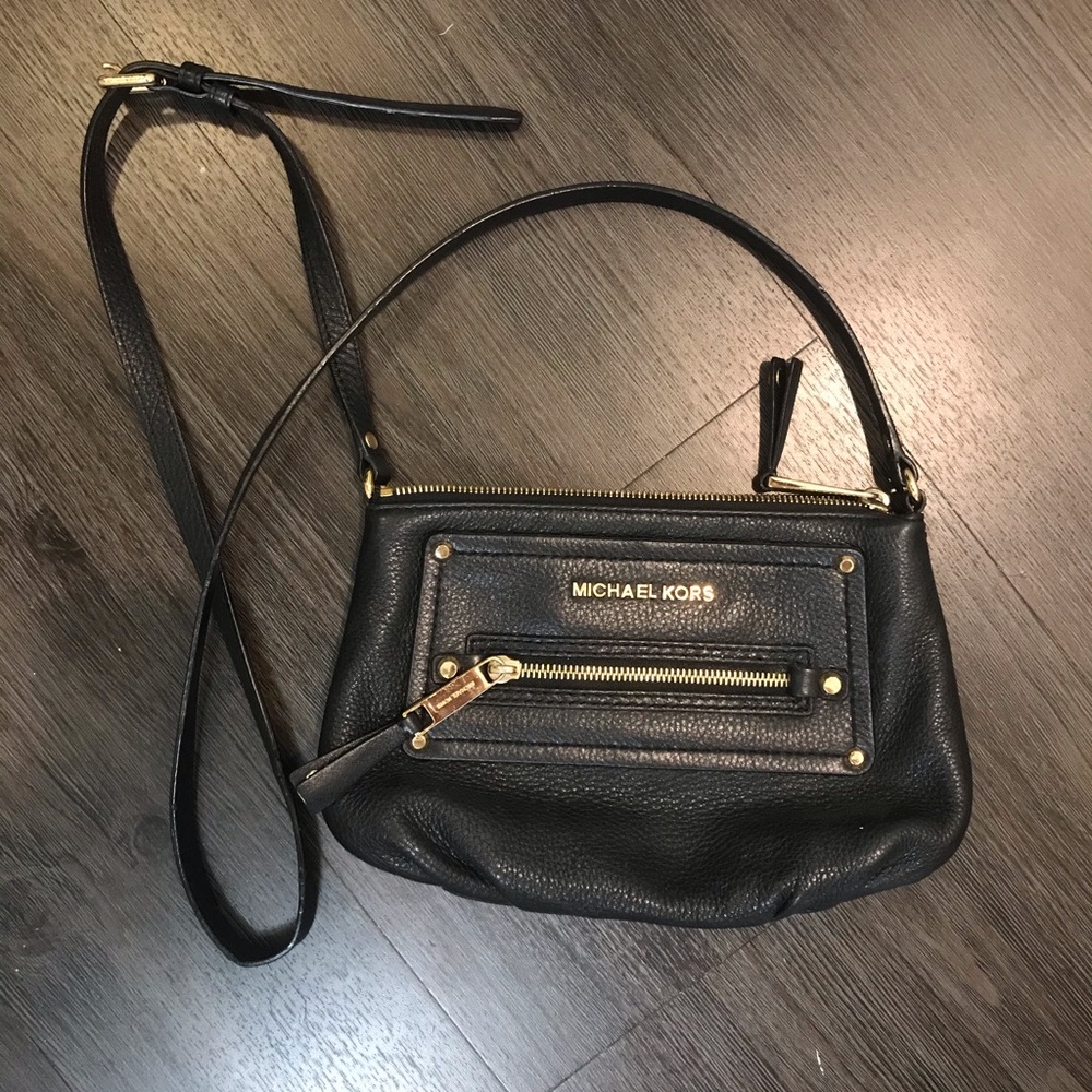 Michael Kors crossbody black purse